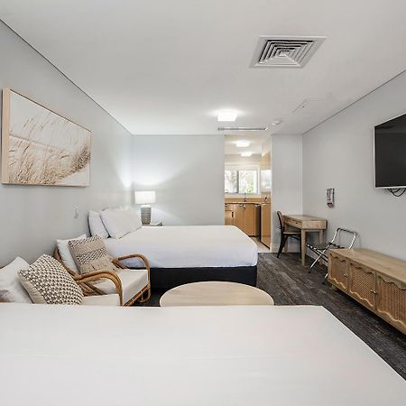 City Golf Club Motel Тувумба Экстерьер фото
