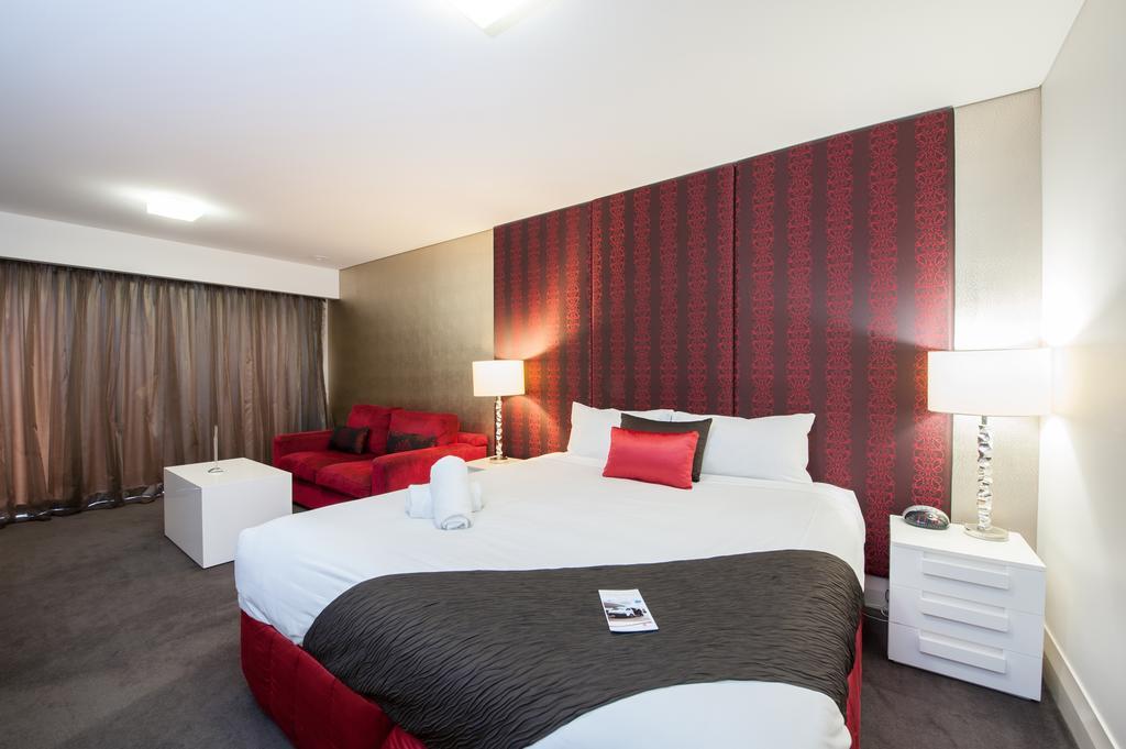 City Golf Club Motel Тувумба Экстерьер фото