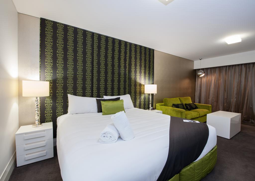 City Golf Club Motel Тувумба Экстерьер фото
